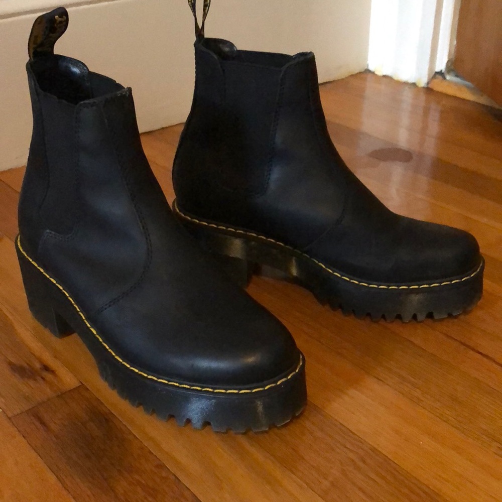 SOLD Dr Martens platform heeled lug sole boots
